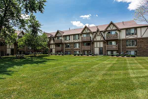 Polo Run Apartments property